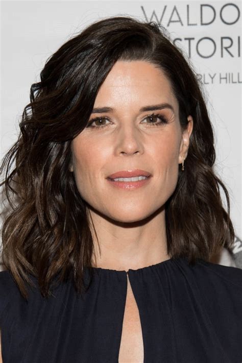 actress neve campbell